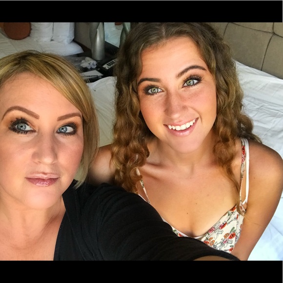 Meet your Posher, River - Picture 3 of 4